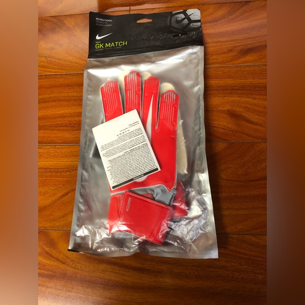 New NIKE GK MATCH GOALIE GOALKEEPER GLOVES 8